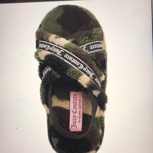COPY - Juicy couture slipper slug back